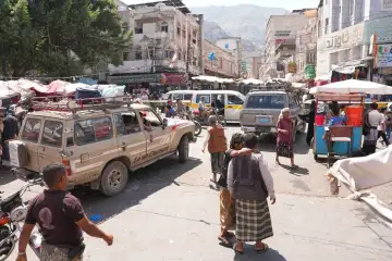 حصار تعز يشتد بين القصف ونقص الغذاء