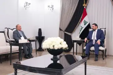سفير اليمن يسلم رئيس البرلمان العراقي رسالة البركاني