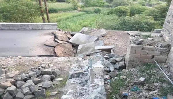 تفجير يغلق هيجة العبد وهجوم حوثي واسع على تعز