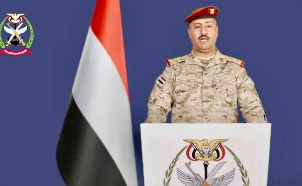 الجيش يعلن استهداف الحوثيين لمحافظة شبوة بصواريخ باليستية