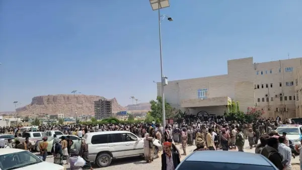 قيادات الدولة تتضامن مع شبوة وتتوعد برد حازم